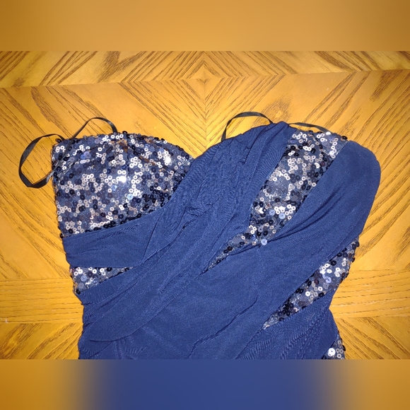Deb navy blue sparkle mini prom dress - Picture 5 of 7